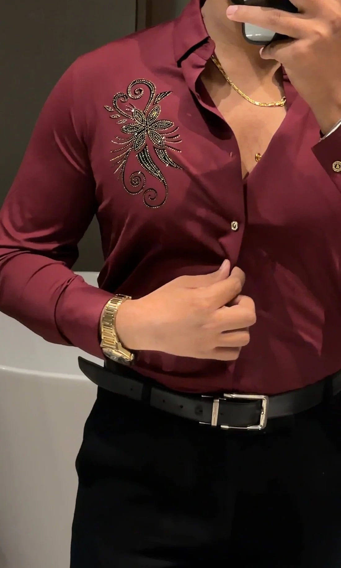 BLOOM LUXE STITCHLESS JACQUARD SHIRT - SET OF 20 PCS ( M L XL XXL ) x Rs. 1195 (Copy)
