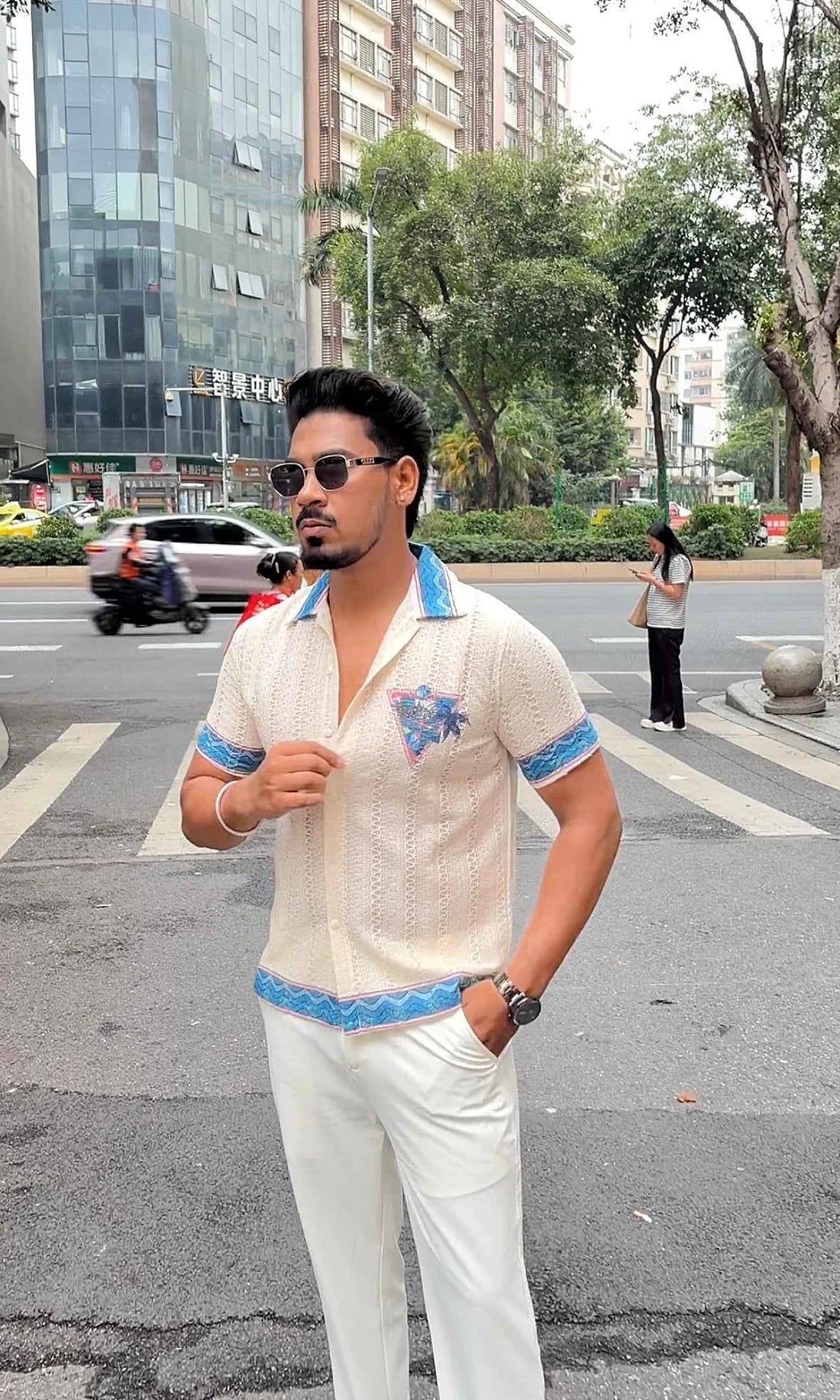 MACAU EDITION PREMIUM LINEN SHIRT - SET OF 4 PCS ( M L XL XXL )  x Rs.995