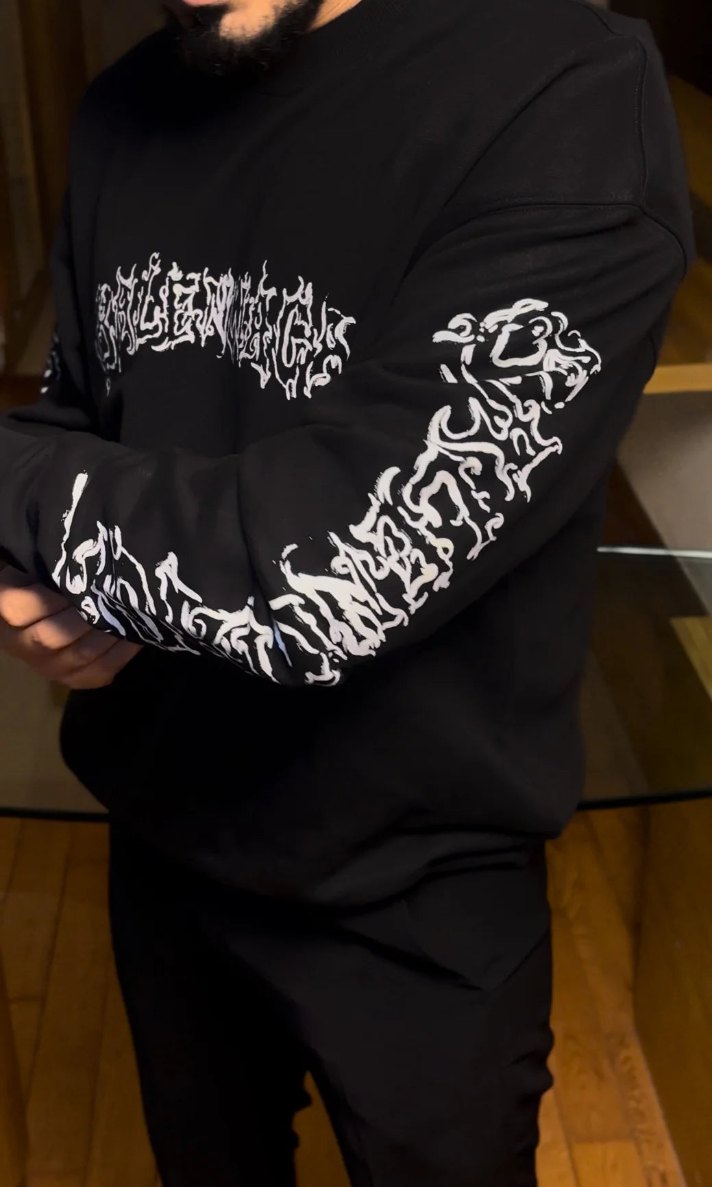 Velvet Barcelo Print Sweatshirt - Black { SET OF 3( 3 SIZE - L XL XXL )  }
