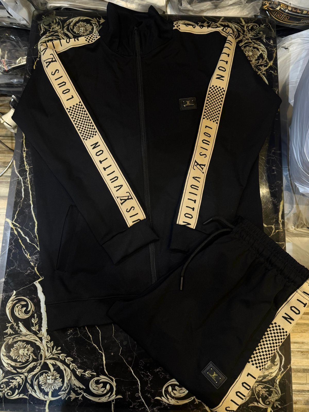 VL GOLDEN TAPE RIB TRACKSUIT - SET OF 4 PCS ( M L XL XXL ) x Rs.1395