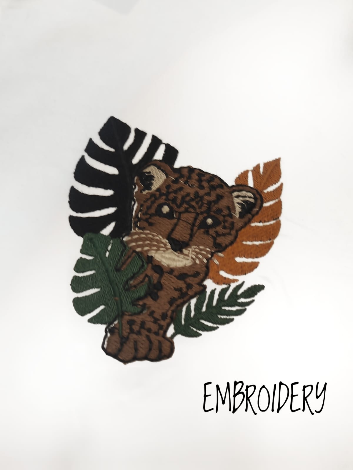 EMBROIDERY CAT - SET OF 4 PCS ( M L XL XXL ) x Rs.595