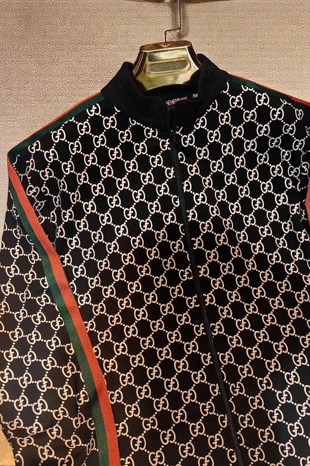 Guggi all over golden red greeen patti - SET OF 4PCS ( M L XL XXL ) x Rs.1395