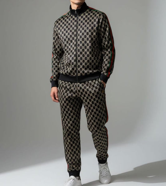 Guggi all over golden red greeen patti - SET OF 4PCS ( M L XL XXL ) x Rs.1395