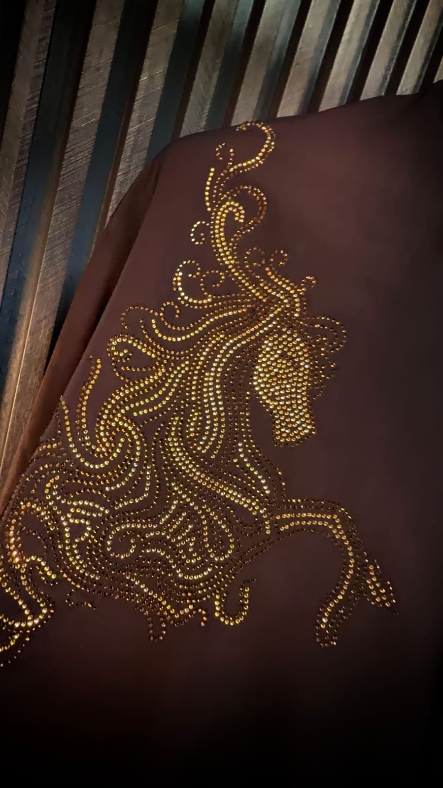 ALPHA HORSE DIAMOND SHIRT - SET OF 16 PCS ( M L XL XXL )  x Rs. 795