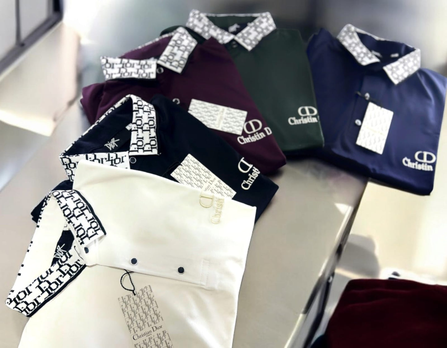 Christin Dor TSHIRT-5 Colours 2 COLOURS{ set of 8 pc ( 2 colour x 4 size )
