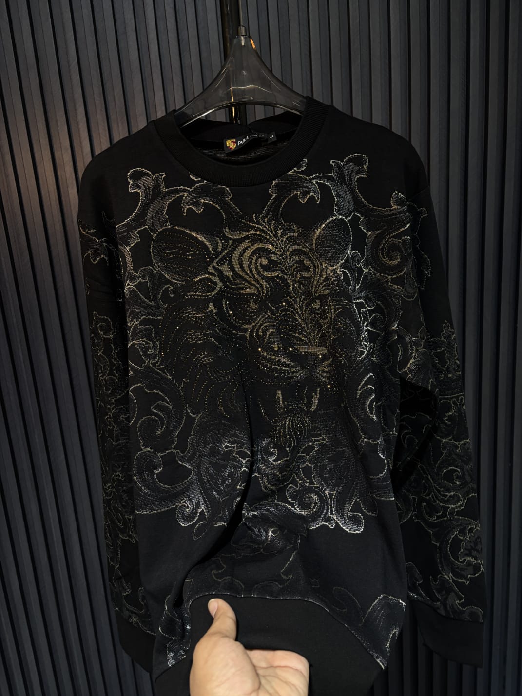 CHINA FASHION SWEATSHIRT - SET OF 20 PCS (  L XL XXL) x Rs.995