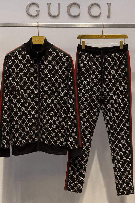 Evergreen Premium Tracksuit- Black- SET OF 4 PCS ( M L XL XXL ) x Rs.1395