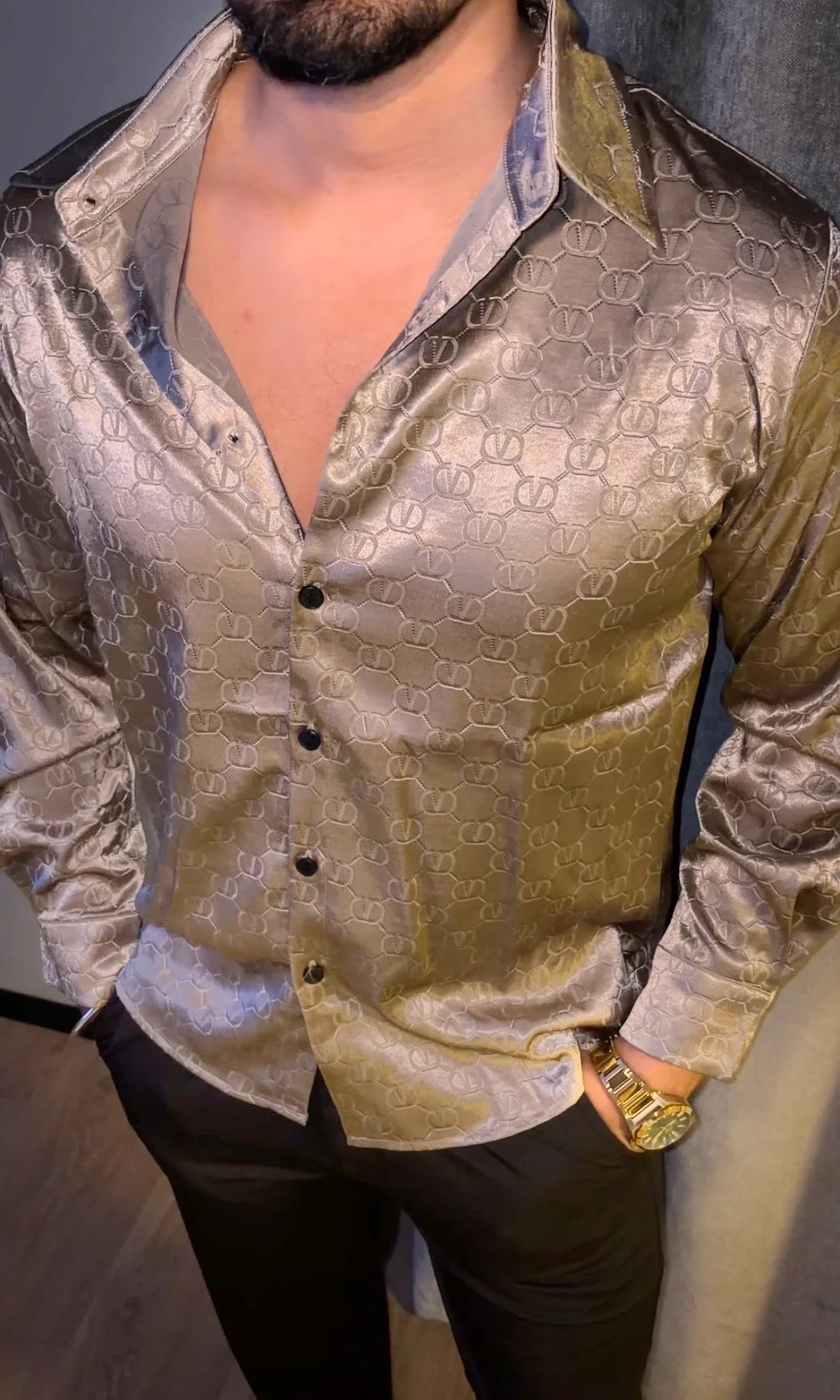 HANGOVER LUXE EMBOSSED ICE SILK LYCRA SHIRT  - SET OF 8 PCS ( M L XL XXL )  x Rs. 1395